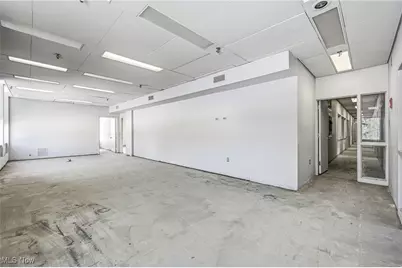 1610 Hubbard Thomas Road, Hubbard, OH 44425 - Photo 35