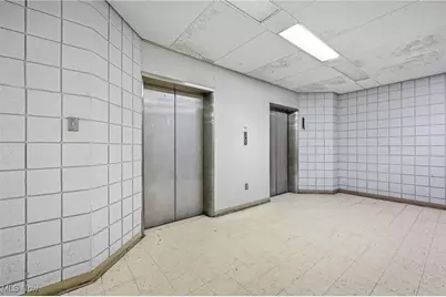 1610 Hubbard Thomas Road, Hubbard, OH 44425 - Photo 23