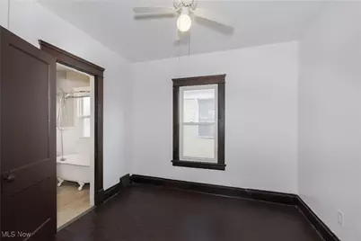 9905 Lamontier Avenue, Loveland, OH 44104 - Photo 19