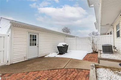 2043 Carlile Drive #109, Uniontown, OH 44685 - Photo 5