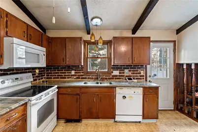 3136 Bird Drive, Ravenna, OH 44266 - Photo 9