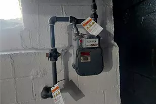 17012 Stockbridge Ave, Loveland, OH 44128 - Photo 15