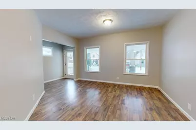 7803 Dearborn Avenue, Loveland, OH 44102 - Photo 5