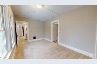 7803 Dearborn Avenue, Loveland, OH 44102 - Photo 19