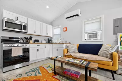 4849 Presidential Drive, Geneva on the Lake, OH 44041 - Photo 5