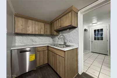 782 Hill Street, Coshocton, OH 43812 - Photo 7