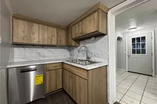 782 Hill St, Coshocton, OH 43812 - Photo 7