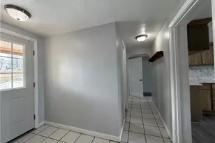 782 Hill St, Coshocton, OH 43812 - Photo 11