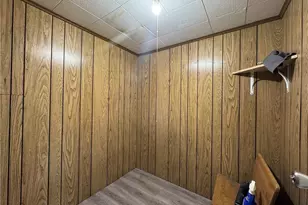 782 Hill St, Coshocton, OH 43812 - Photo 25