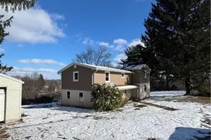 782 Hill St, Coshocton, OH 43812 - Photo 1