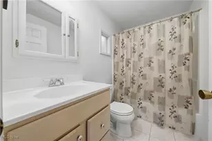 2538 Ironstone St NE, Canton, OH 44705 - Photo 25