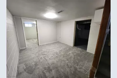 2413 Elmdale Road, University Heights, OH 44118 - Photo 15