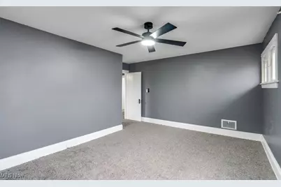 10218 Joan Avenue, Loveland, OH 44111 - Photo 11