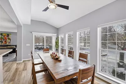 38698 Country Meadow Way, North Ridgeville, OH 44039 - Photo 17