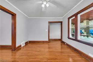 2101 Elbur Ave, Oakwood, OH 44107 - Photo 7