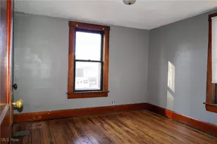 48 20th St SW, Barberton, OH 44203 - Photo 11