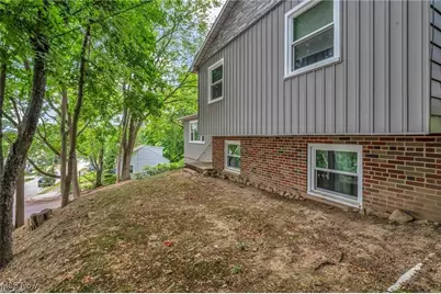 412 Stevenson Avenue, Akron, OH 44312 - Photo 5