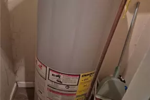 699 Irving Park Blvd, Sheffield Lake, OH 44054 - Photo 5