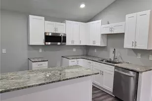 2500 Red Gate Ln, Youngstown, OH 44511 - Photo 5