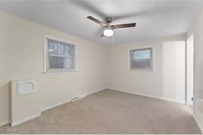 640 Matawan Avenue, Campbell, OH 44405 - Photo 11