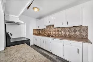 8381 N Akins Rd, North Royalton, OH 44133 - Photo 9