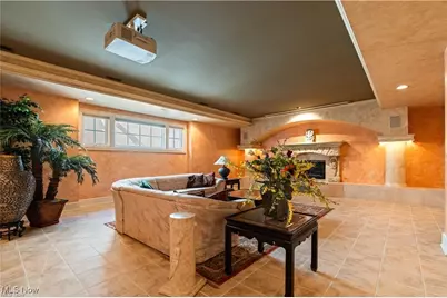 6907 Glengarry Avenue NW, Canton, OH 44718 - Photo 31