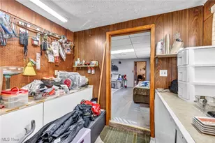 2208 Willowrow Ave NE, Canton, OH 44705 - Photo 27