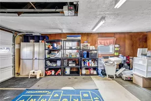 2208 Willowrow Ave NE, Canton, OH 44705 - Photo 29