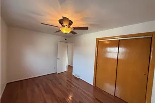 156 Mayfair St, Weirton, WV 26062 - Photo 33