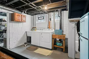 1639 23rd St, Cuyahoga Falls, OH 44223 - Photo 35