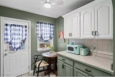 1639 23rd Street, Cuyahoga Falls, OH 44223 - Photo 17