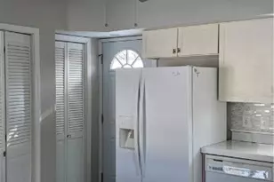 2046 Homewood Dr, Lorain, OH 44055 - Photo 13