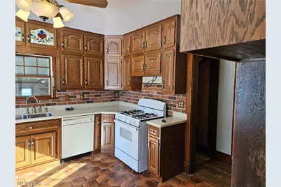 2230 Nagel Road, Avon, OH 44011 - Photo 7