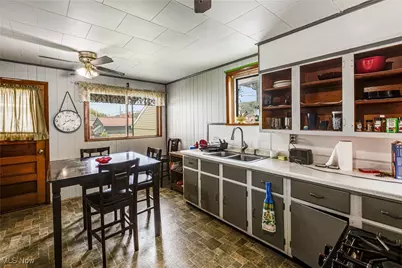 511 Aten Avenue, Wellsville, OH 43968 - Photo 3