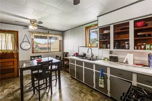 511 Aten Ave, Wellsville, OH 43968 - Photo 3