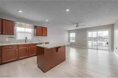 373 Pebble Creek Court, Amherst, OH 44001 - Photo 13