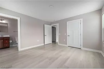 373 Pebble Creek Court, Amherst, OH 44001 - Photo 25