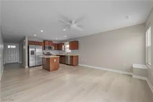 373 Pebble Creek Ct, Amherst, OH 44001 - Photo 19