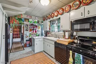 807 Fairfield School Rd, Columbiana, OH 44408 - Photo 5