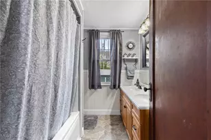 607 W Vine St, Martins Ferry, OH 43935 - Photo 21