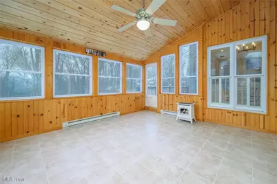 630 Woodhaven Drive, Cuyahoga Falls, OH 44223 - Photo 15