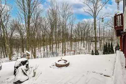 630 Woodhaven Drive, Cuyahoga Falls, OH 44223 - Photo 41