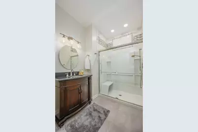 630 Woodhaven Drive, Cuyahoga Falls, OH 44223 - Photo 17