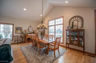 1313 Fairway Dr NE, New Philadelphia, OH 44663 - Photo 21