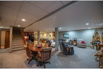 1313 Fairway Drive NE, New Philadelphia, OH 44663 - Photo 41