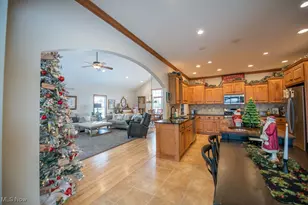 1313 Fairway Dr NE, New Philadelphia, OH 44663 - Photo 15