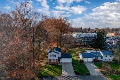 1831 Woodbine Circle, Massillon, OH 44646 - Photo 5