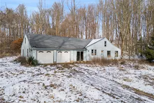5334 Maplegrove Ave, Louisville, OH 44641 - Photo 3