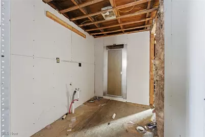 5334 Maplegrove Avenue, Louisville, OH 44641 - Photo 37