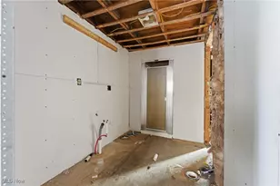 5334 Maplegrove Ave, Louisville, OH 44641 - Photo 37